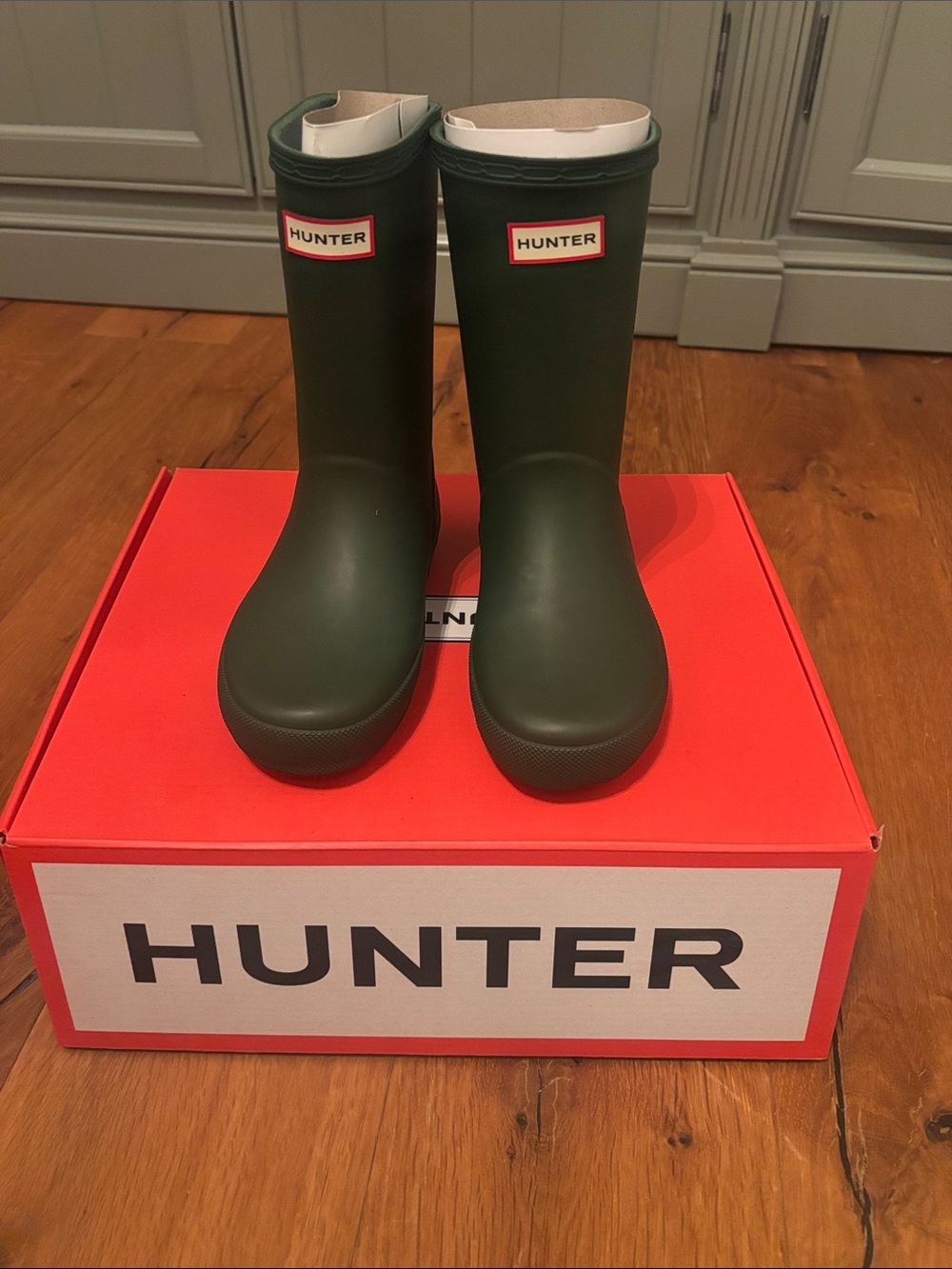 NWT Hunter Kids Green first classic Rain Boots